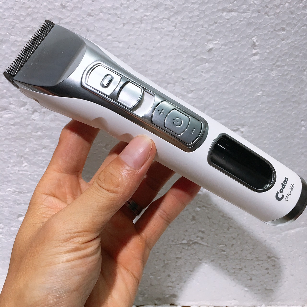Codos CHC-969 Professional LCD Cordless Hair Clipper (3-Pins Adapter)