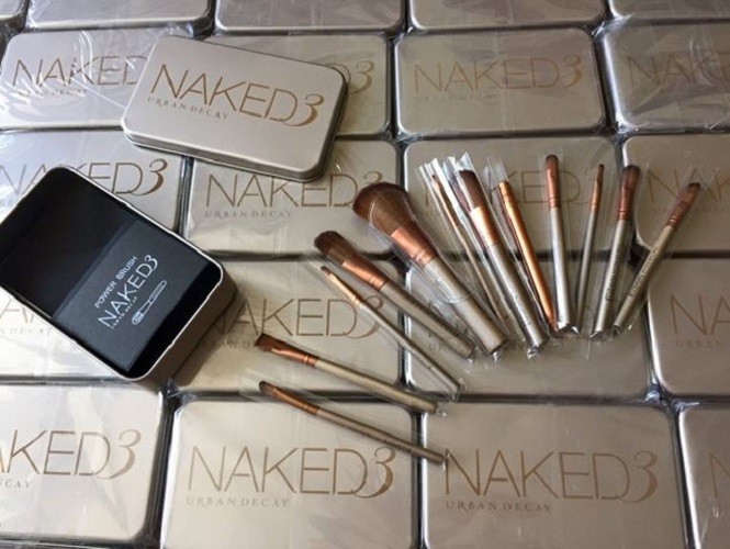 Bộ 12 cọ trang điểm Naked3