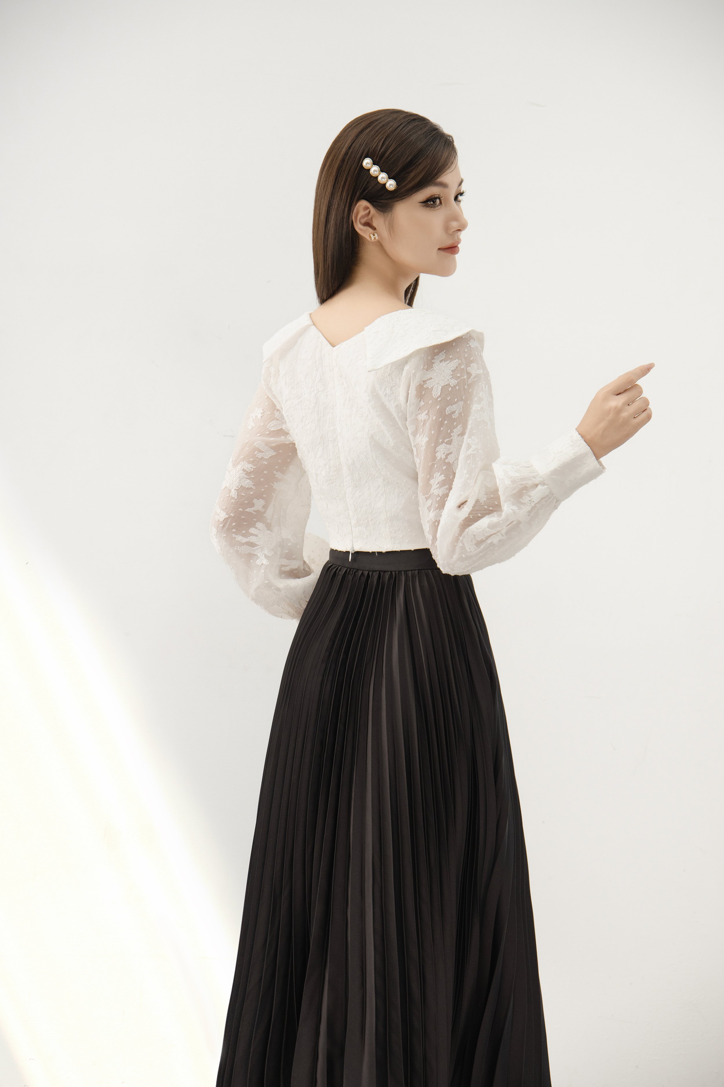 OLV - Áo Tiana Lace Top