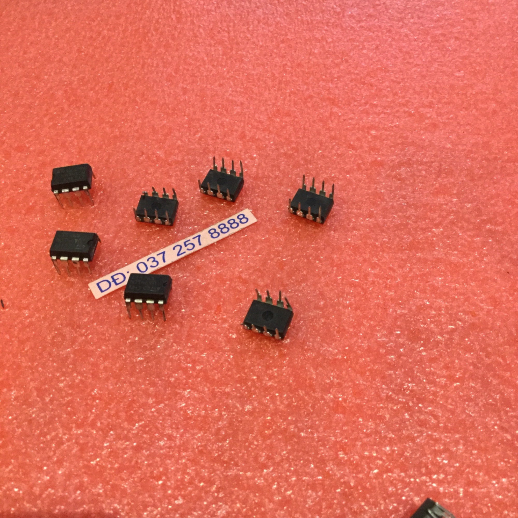 IC Khuếch đại uA 741-8 DỊP giá 10 chiếc