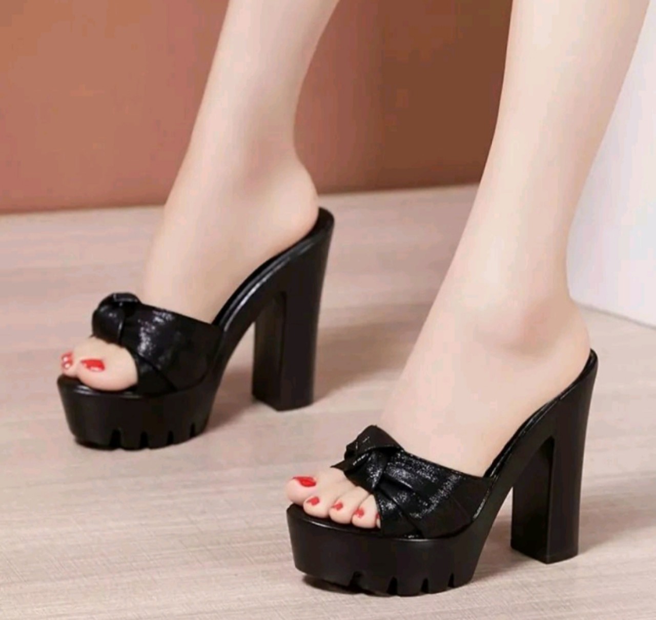 Dép cao gót đế thô nơ cuộn 9f