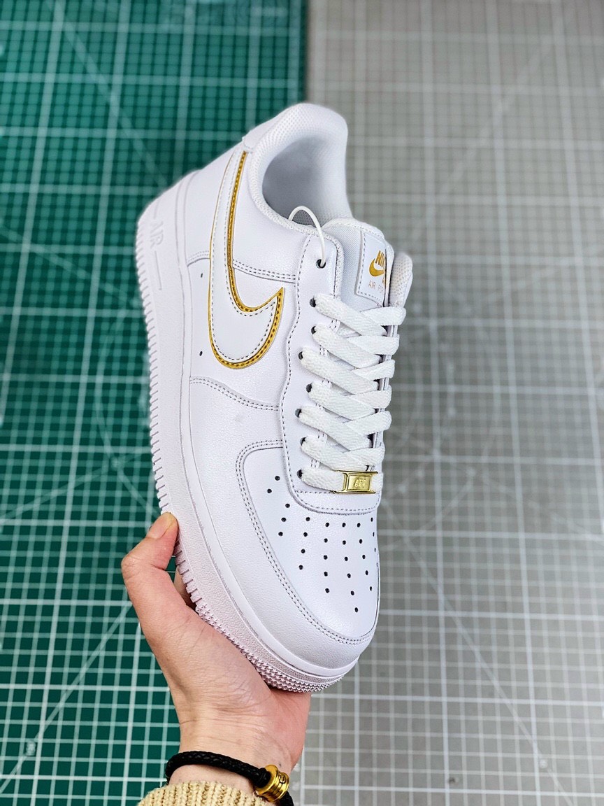 Nike Air Force 1 AO2132 102