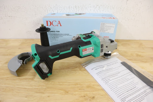 Máy Mài Góc Dùng Pin 18V DCA ADSM02-100Z