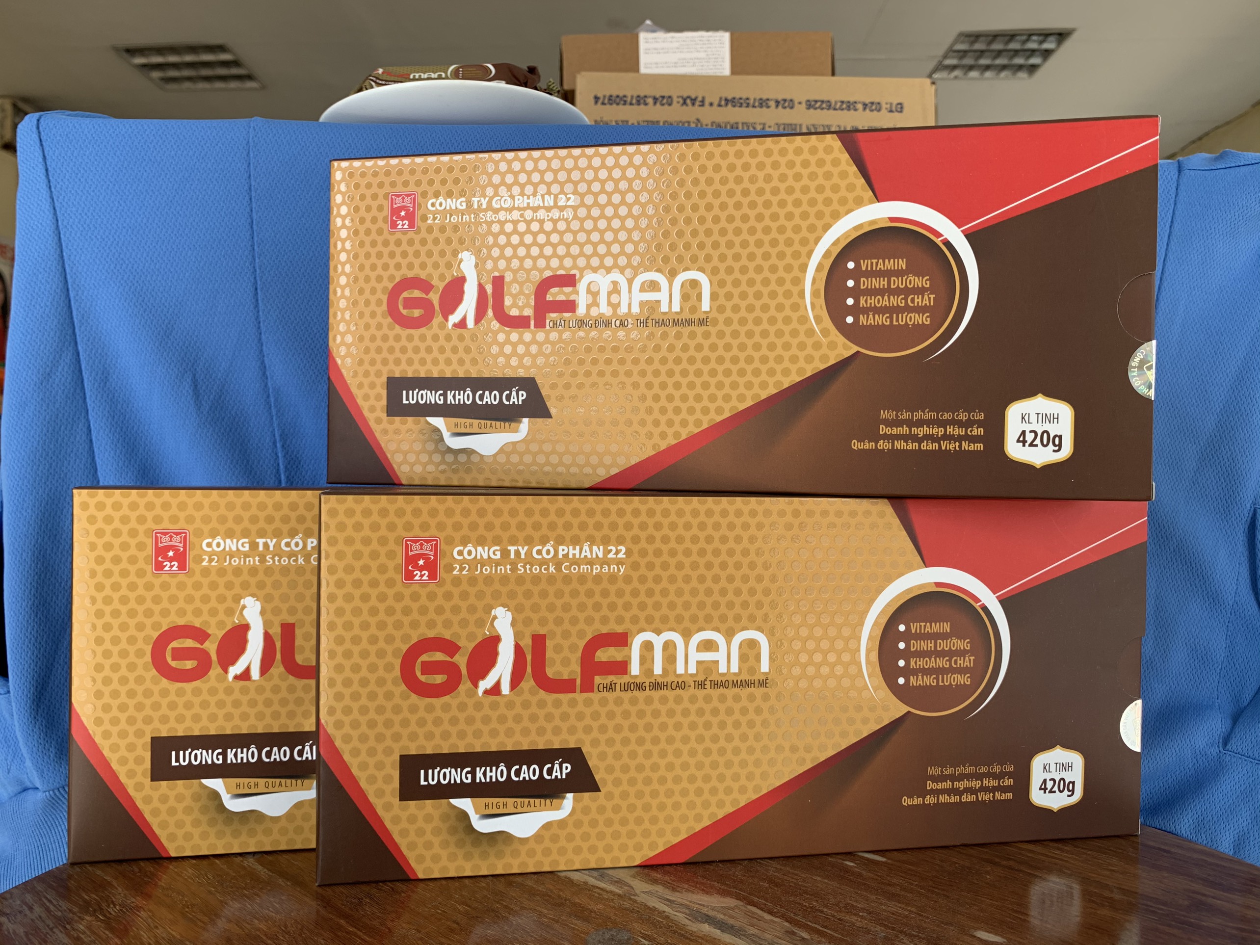 lương khô golfman