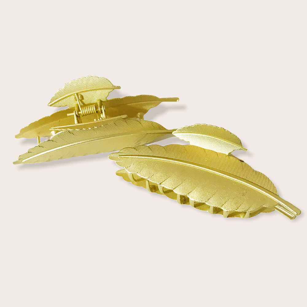 Gấp tóc màu vàng đồng nhiều kiểu dáng sang trọng Phụ Kiện 68