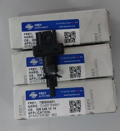 CẢM BIẾN CHÂN CÔN XE MERCEDES SPRINTER 16 CHỖ
