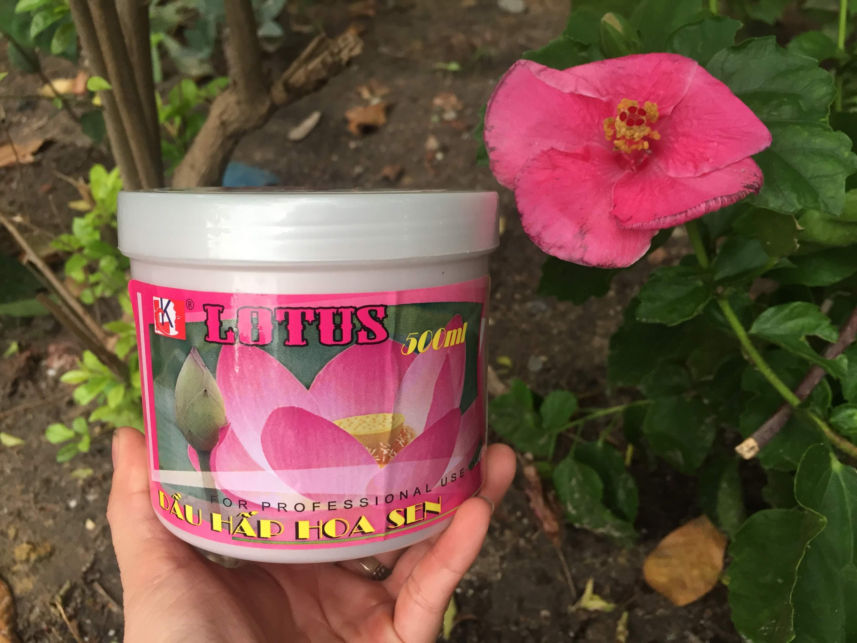 Hấp dầu Hoa Sen Lotus 500 ml mượt tóc thơm cực kỳ