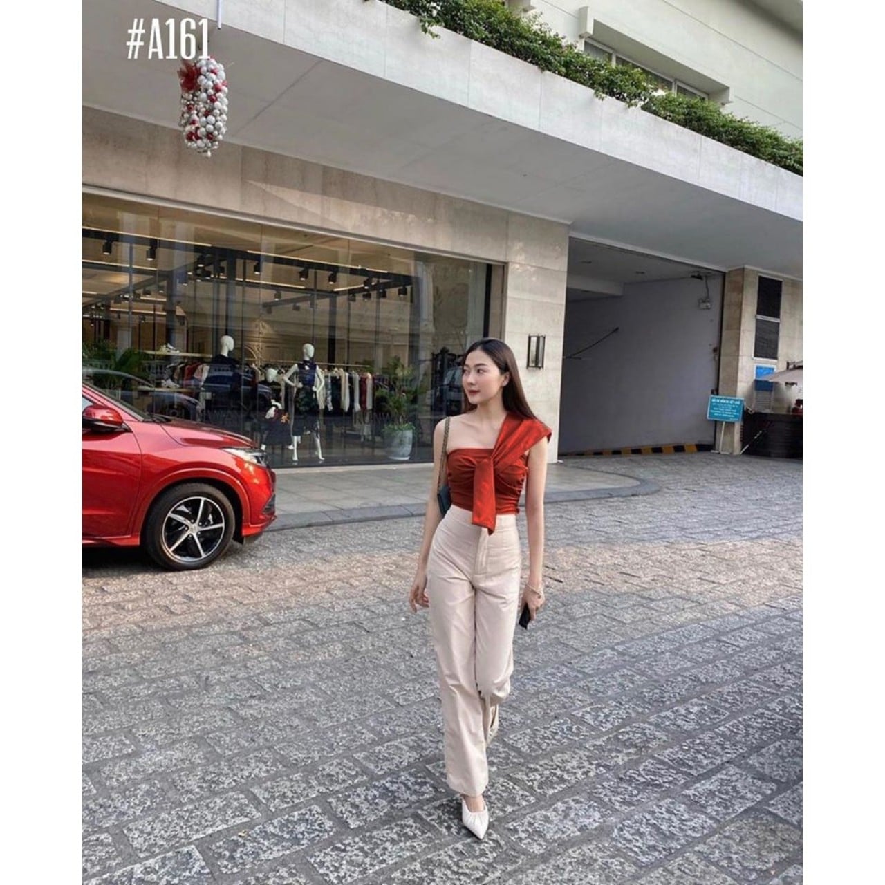 Áo croptop lệch vai (có 5 màu)