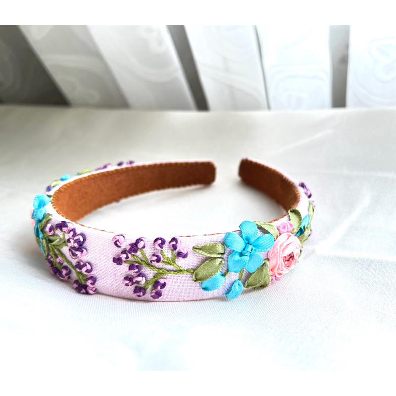 Cài tóc(bờm tóc)thêu tay Handmade by Chang