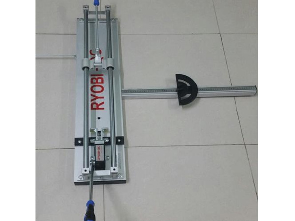 Bàn cắt gạch bằng tay Ryobi  800mm