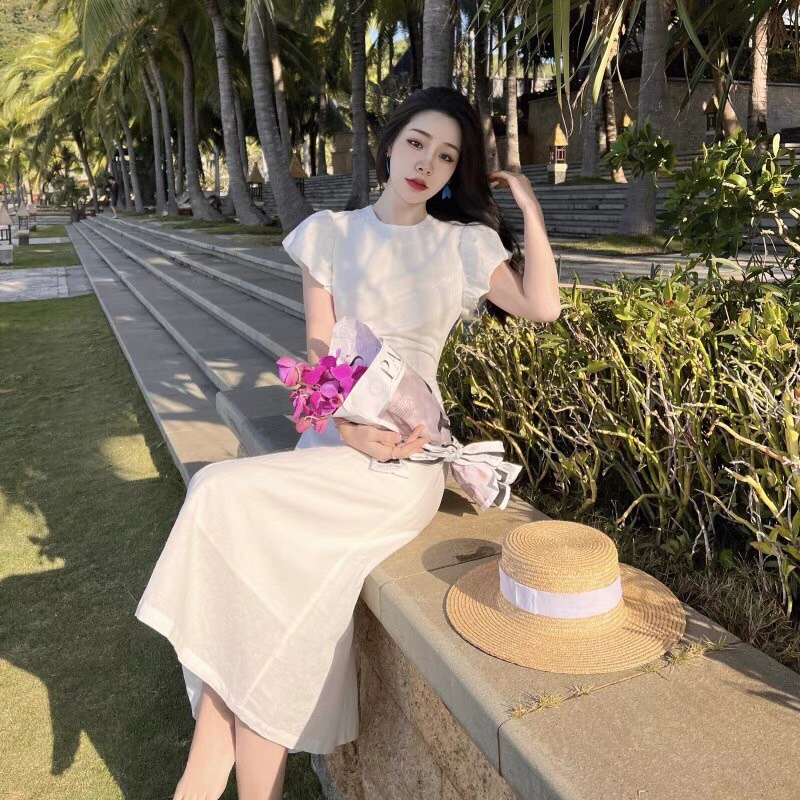 (có bigsize) ĐẦM MIDI TRẮNG CUTOUT LƯNG