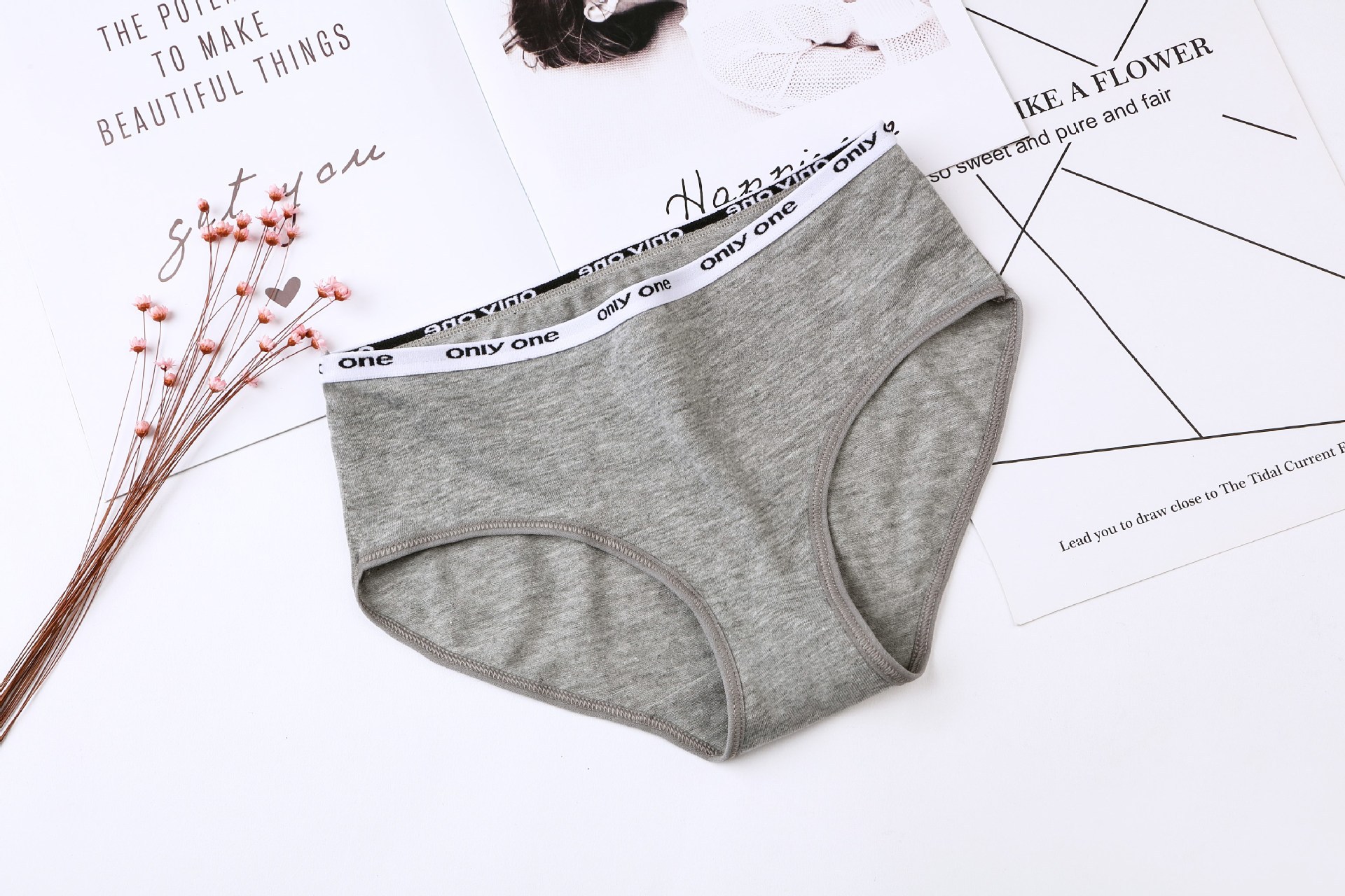 Quần Lót Cotton Nữ ONIY ONE đơn giản mà cá tính