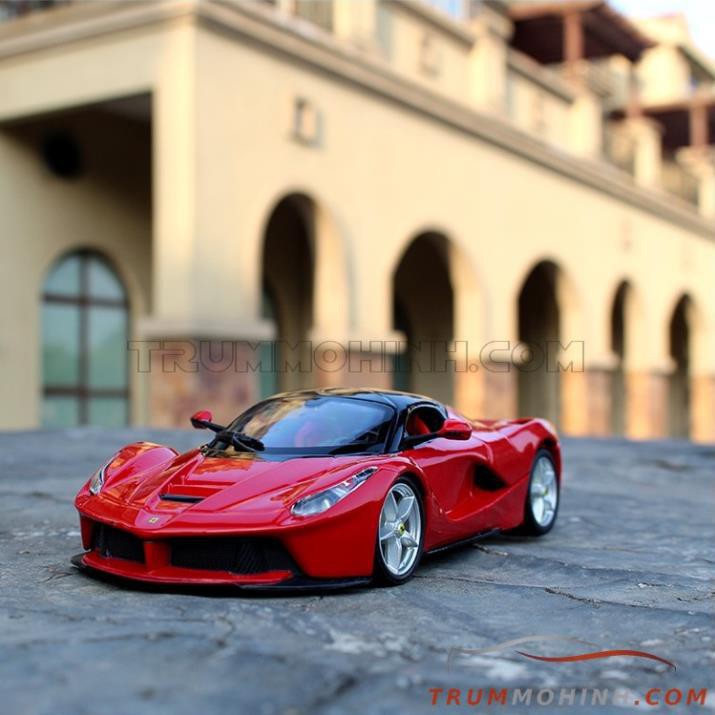 Mô hình xe Ferrari Laferrari 1:24 Bburago