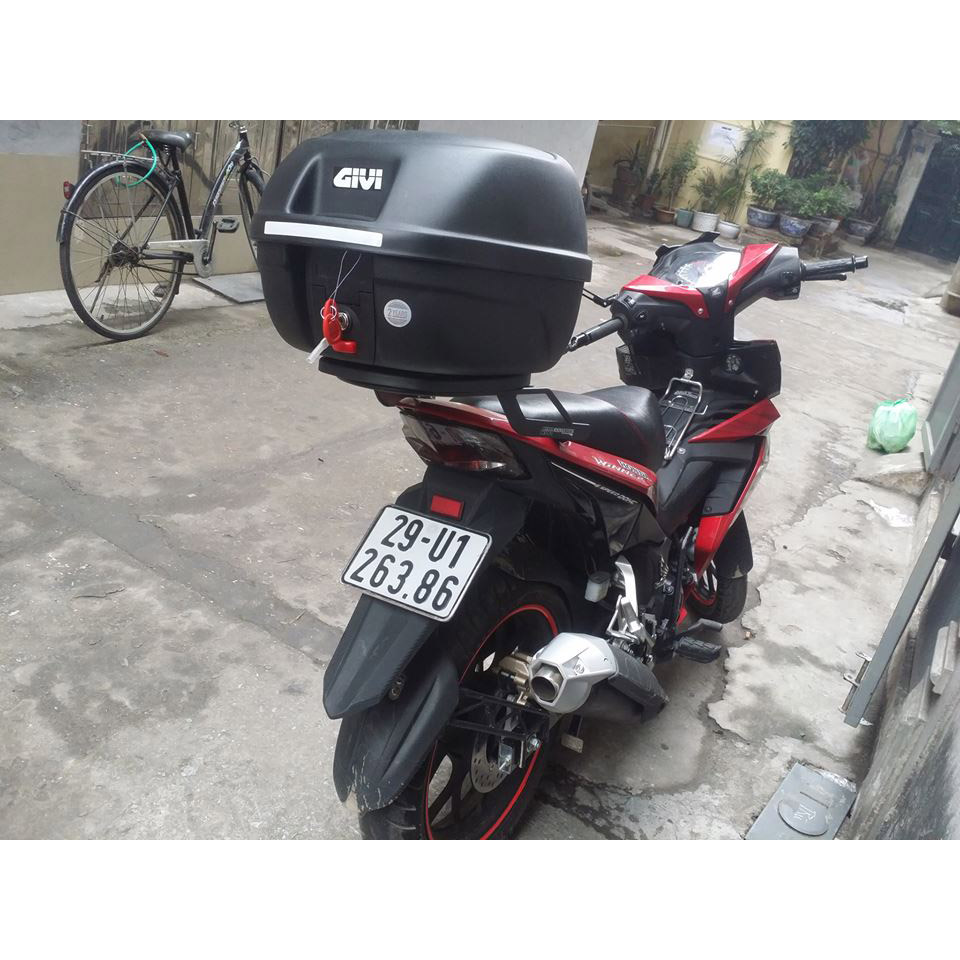 Thùng GIVI E26N tặng kèm đế MP60N (chính hãng bảo hành 2 năm)