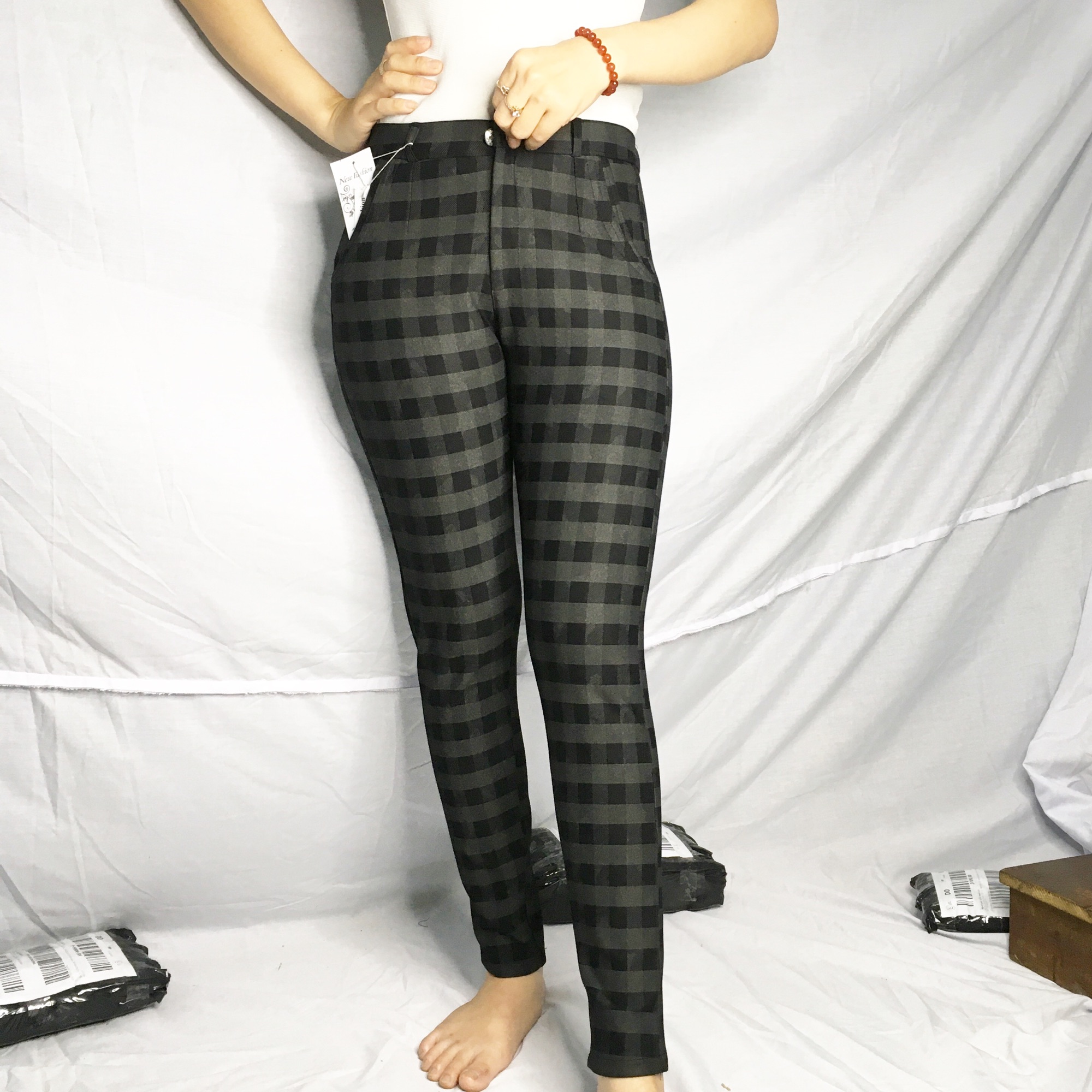 Quần Dây kéo dài sọc karo hàn quôc. size 40-65kg