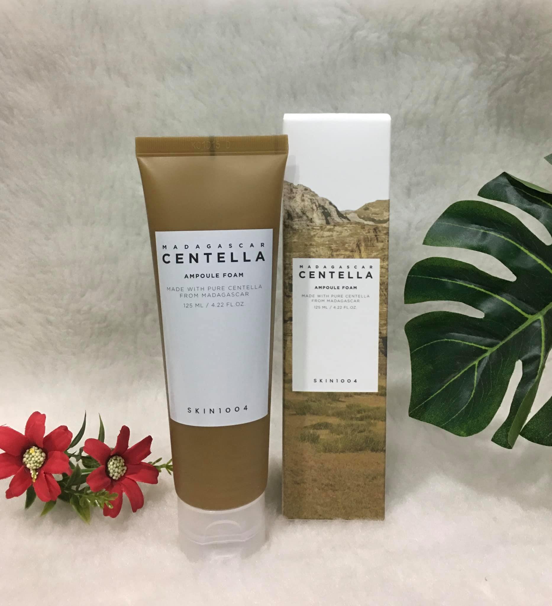 Sữa Rửa Mặt Skin1004 Madagascar Centella Ampoule Foam
