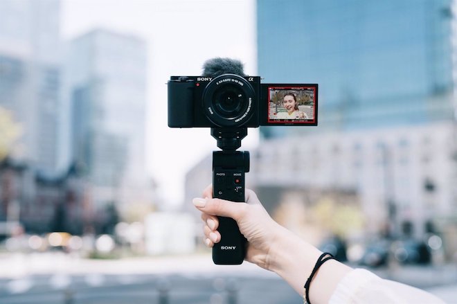 [FreeshipMAX] Máy ảnh VLOG Sony ZV-E10 kit - BH 12 THÁNG