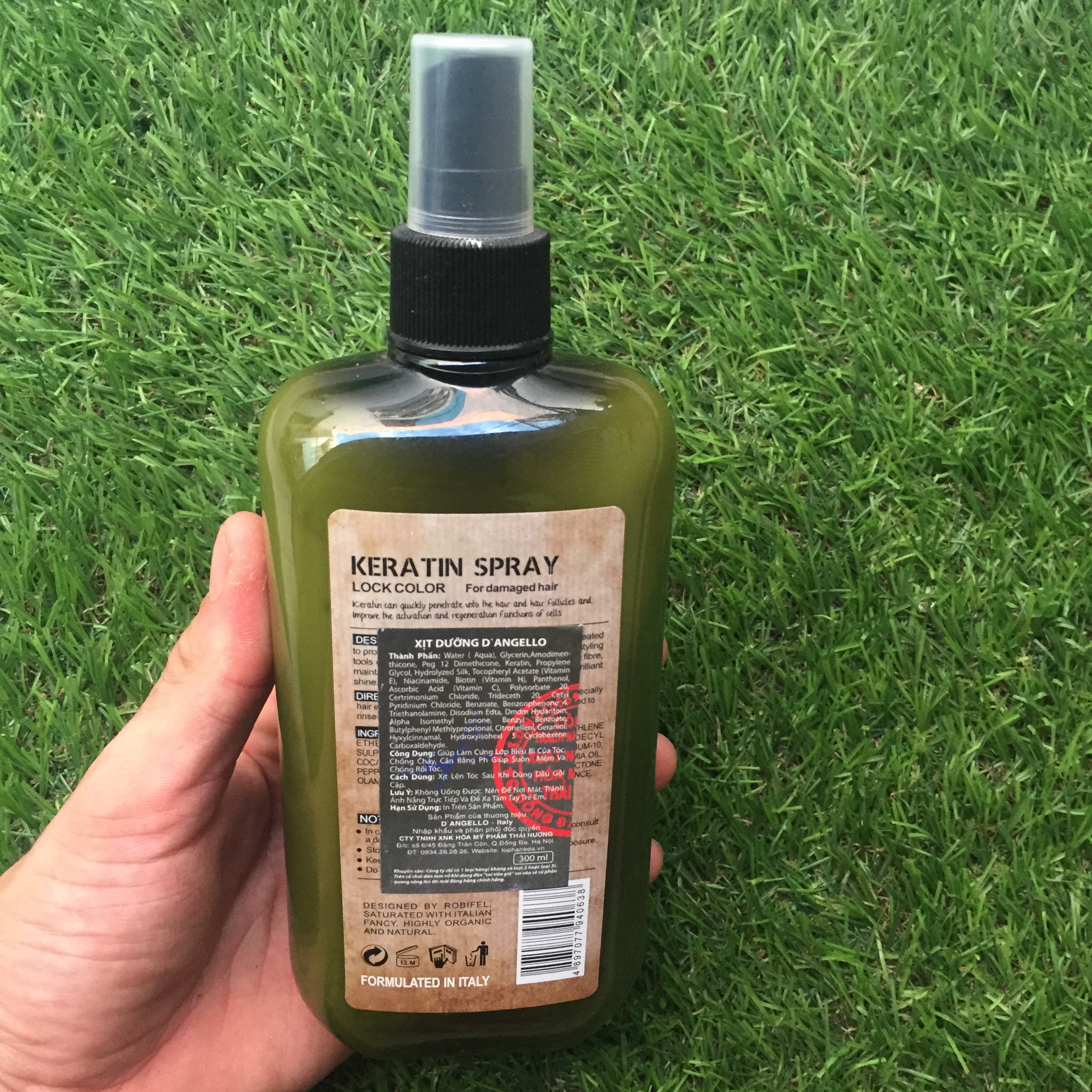 [HCM]Xịt dưỡng và chống cháy tóc Dangello Keratin 300ml (Mẫu Mới)
