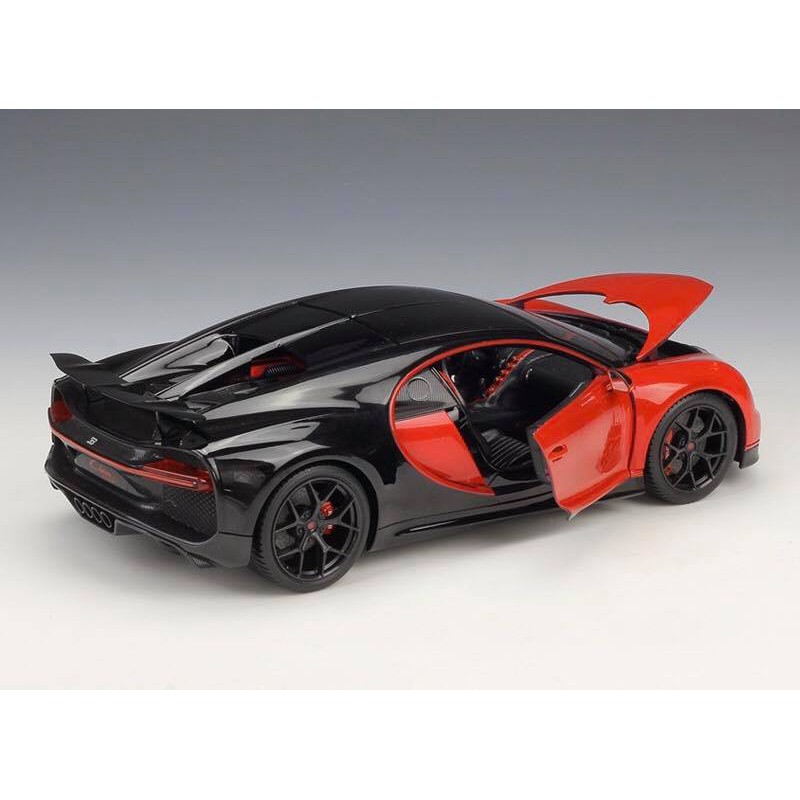 mô hình xe kim loại Bugatti Chiron 1: 24