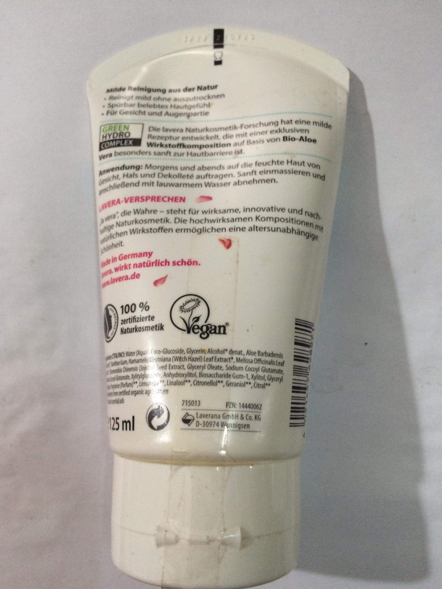 SỮA RỬA MẶT LAVERA NATURKOSMETIK