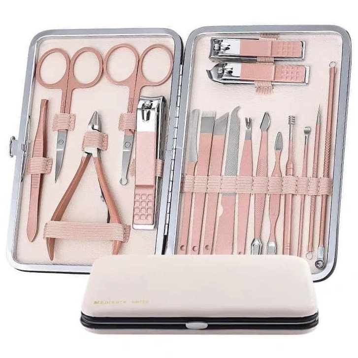 GOODMAKET-Bộ kìm bấm móng tay, móng chân, kéo cắt tỉa lông mày đa năng 18 chi tiết kèm hộp đựng bằng da màu hồng siêu xinh cho bạn gái - Bo kiem bam mong tay 18 mon loai to,Bộ bấm móng,bấm móng tay,bấm móng chân