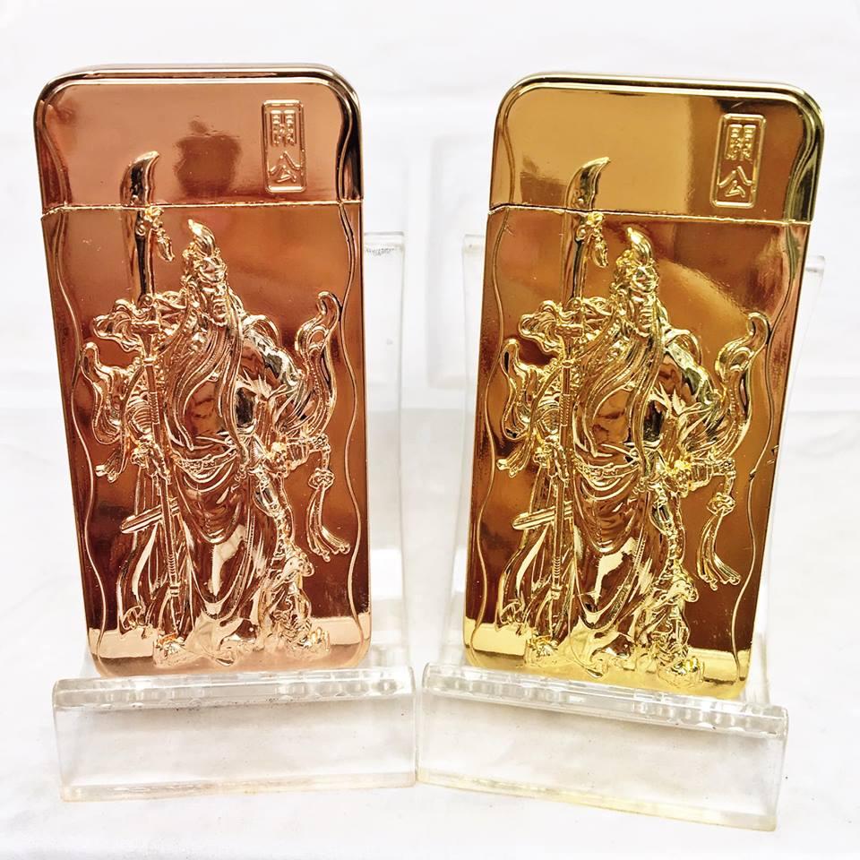 BẬT LỬA KHÈ HÌNH QUAN CÔNG VÀNG (CÓ HỘP) - (XÀI GAS) - Gia Phú Store