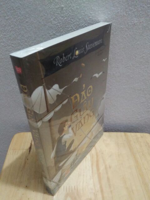 Sách - Đảo Giấu Vàng
