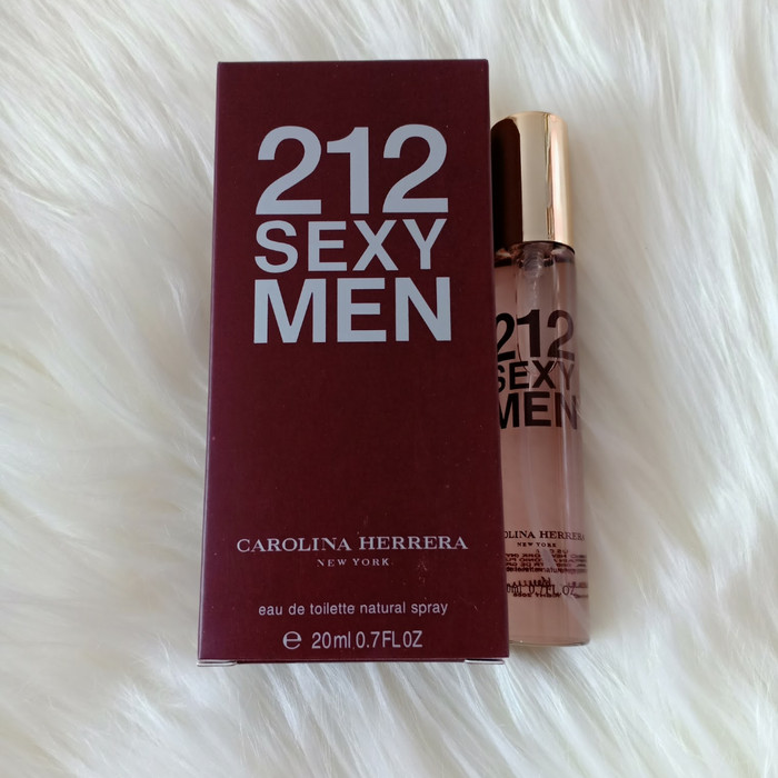 Nước hoa nam Carolina Herrera 212 Vip Black