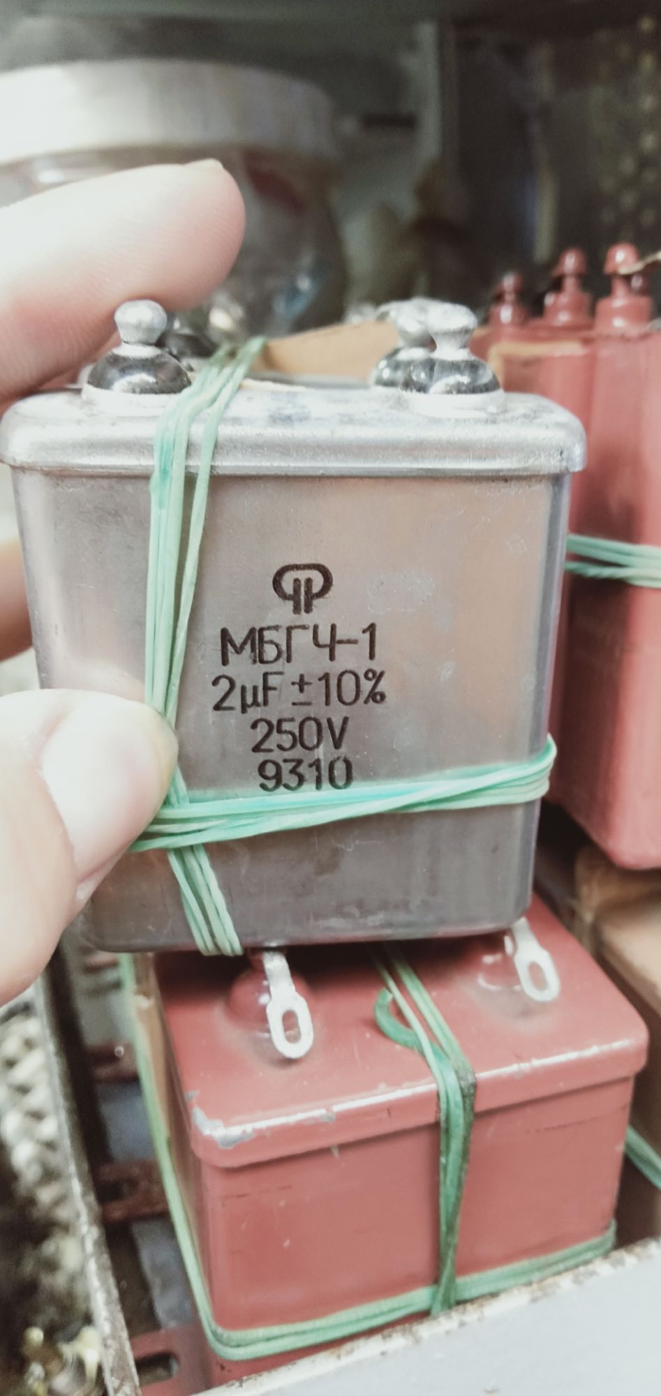 Tụ Nga 2uf 250v - Điện Tử Nhật Anh