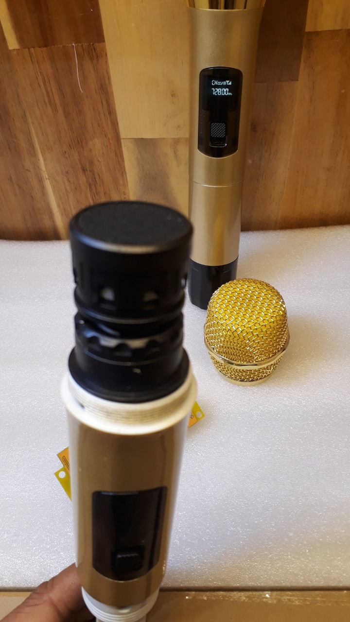 Mic loa kẹo kéo UHF