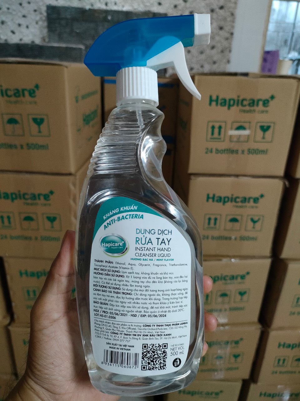 DUNG DỊCH RỬA TAY KHÔ SÁT KHUẨN DUNG TÍCH 500ML