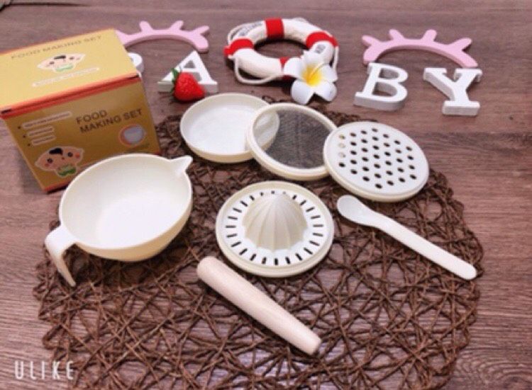 Bộ chế biến ăn dặm kiểu Nhật - 7 món cho bé