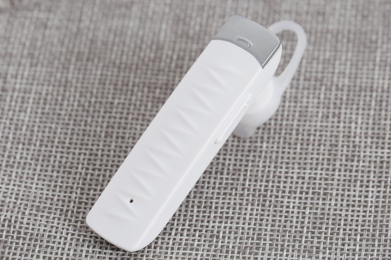 Tai nghe Bluetooth Roman R551