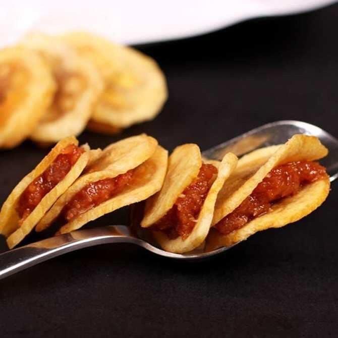 Bánh chuối sấy kẹp me Thái