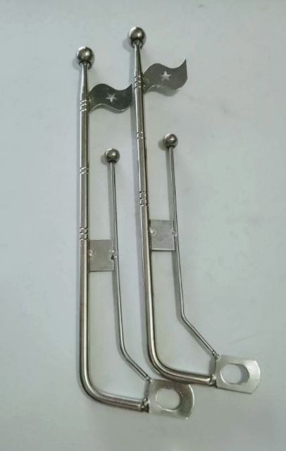Cột cờ inox gắn trục trước xe máy