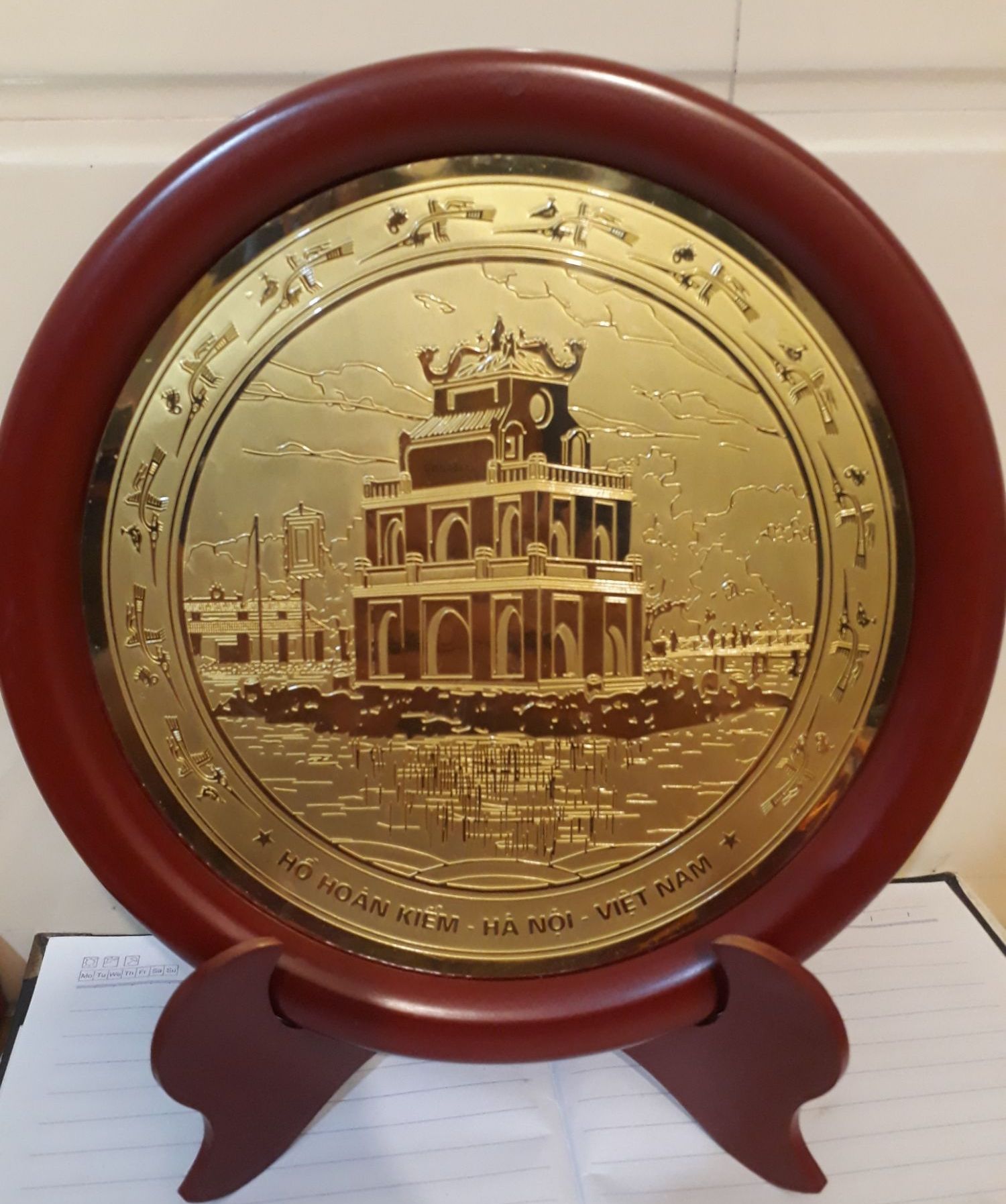 Quà lưu niệm bằng đồng cao cấp 23cm