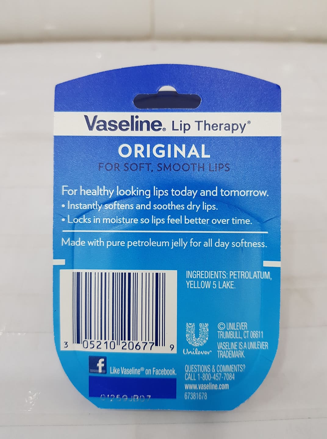 Son Sáp Dưỡng Môi VASELINE Lips 7g