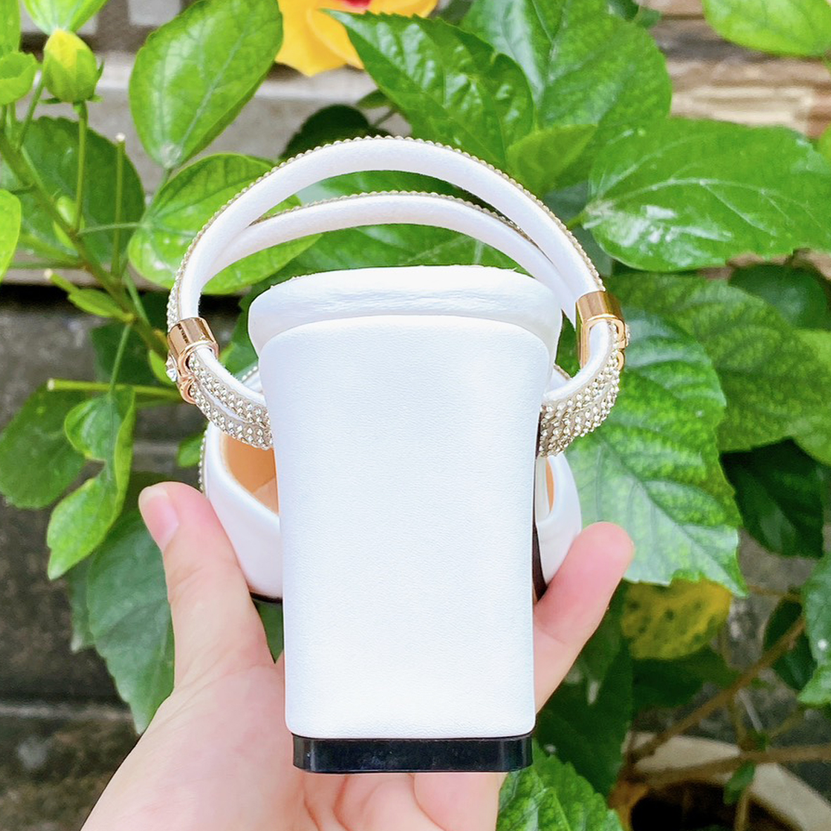 Giày cao gót nữ giày sục dây đá gót vuông 7 phân