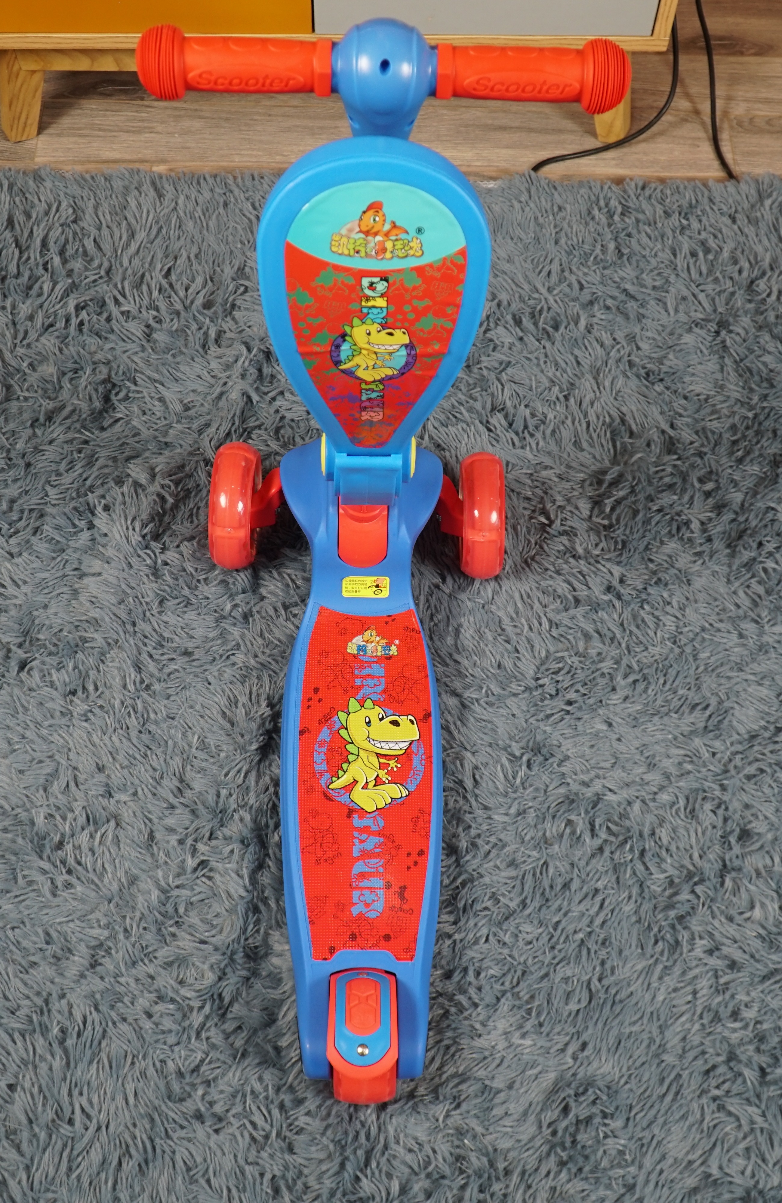 Xe Trượt Scooter Trẻ Em B19 với 2 Chế độ ( có thể dùn để ngồi đẩy hoặc trượt xe chòi chân)