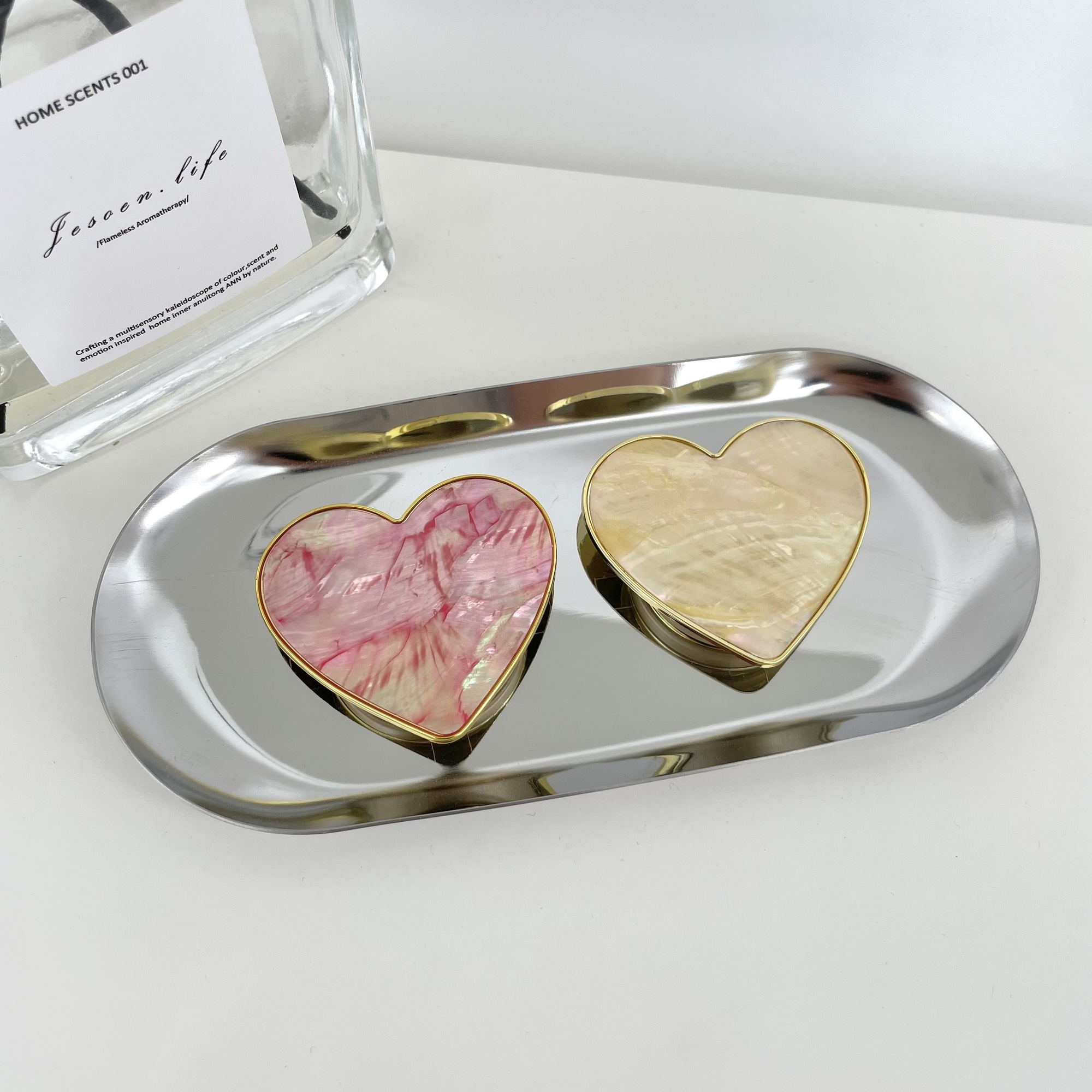 Giá đỡ điện thoại trái tim Modleaf Heart griptok Hàn Quốc