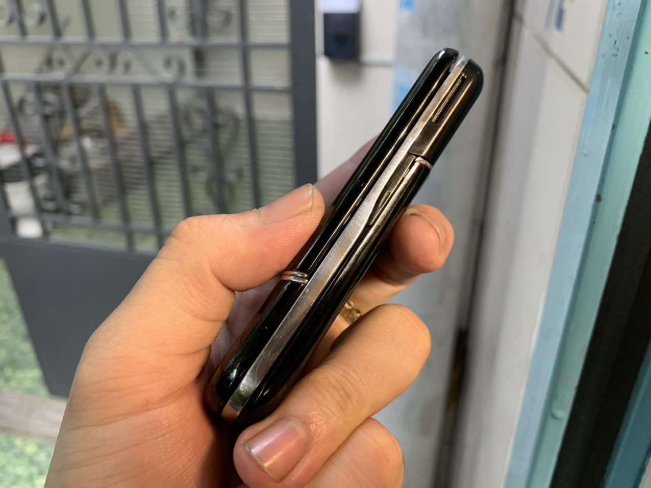 Điện thoại Nokia 8800 màu đen (128)