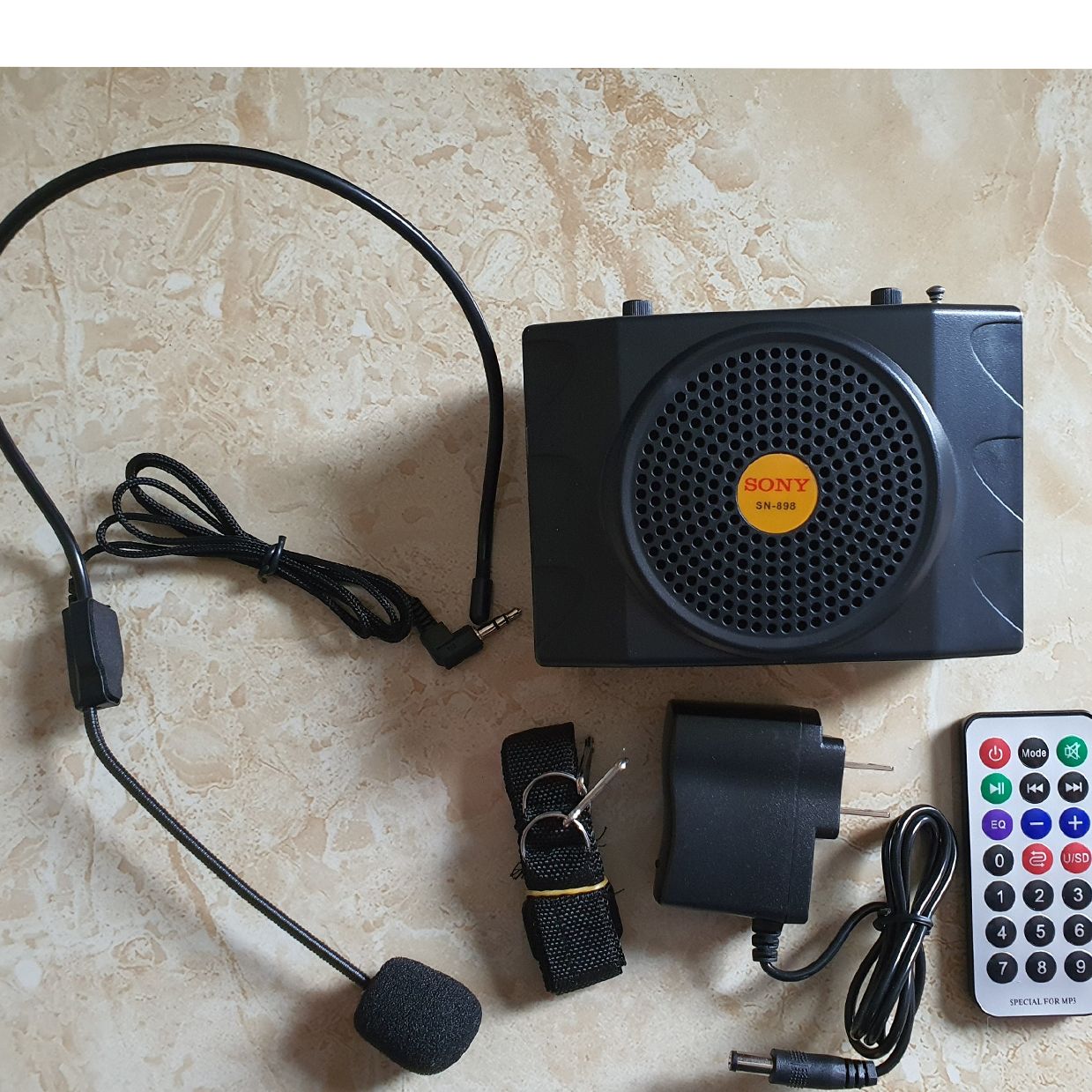Máy trợ giảng Sony SN898 kèm mic có Bluetooth