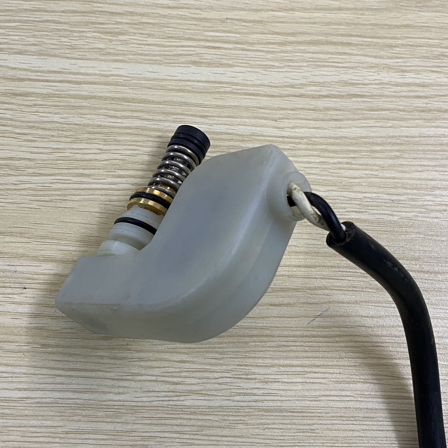Rơ-le máy rửa xe mini gia đình (có 2 mẫu để lựa chọn)