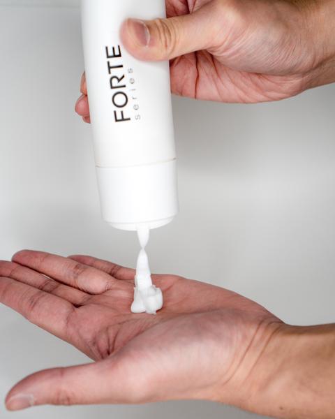 Dầu xả Forte Series Hydrating Conditioner
