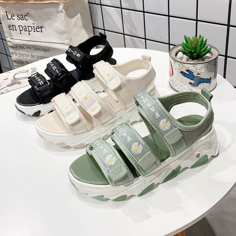 Sandal nữ,sandal học sinh,sandal thời trang fashion 3 quai siêu đẹp giá rẻ