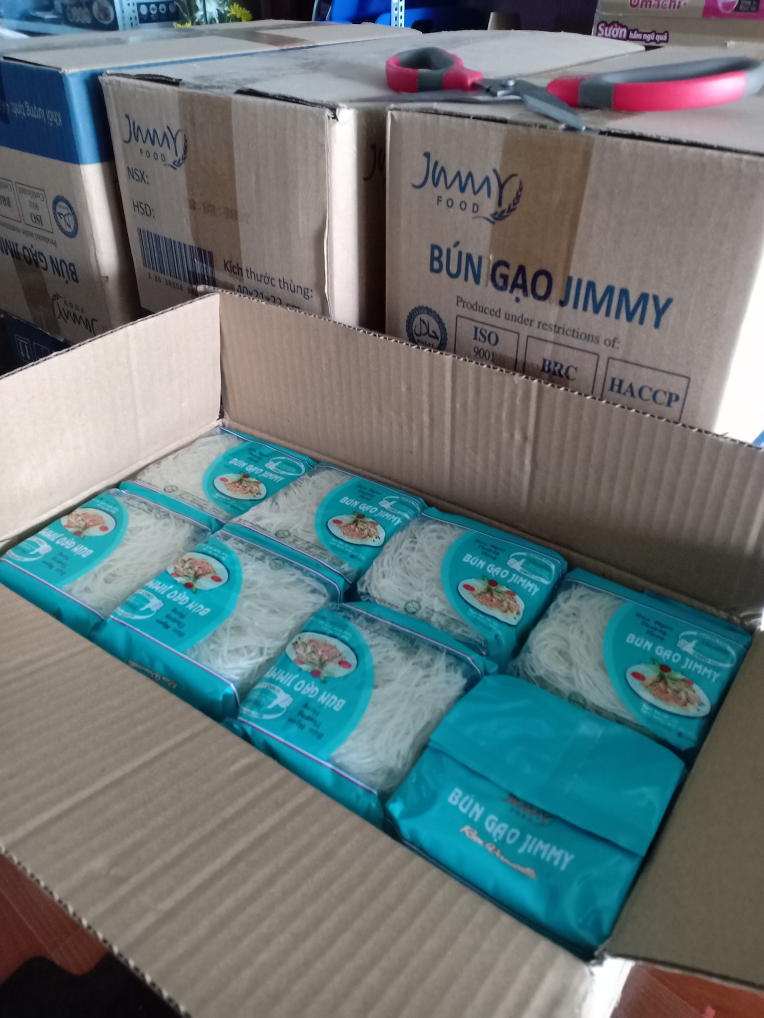 THÙNG BÚN GẠO KHÔ JIMMY (date mới)