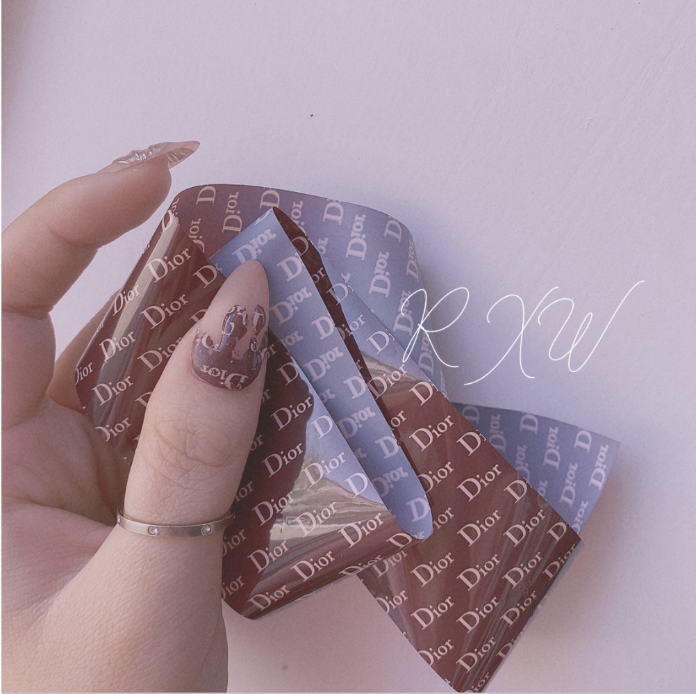 Foil Logo Thương Hiệu Trang Trí Móng Hộp 10 Ô
