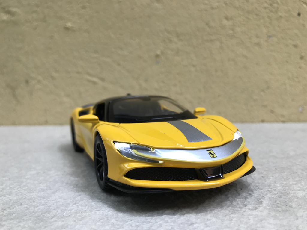 Mô hình Siêu xe Ferrari SF90 2022- 1:32