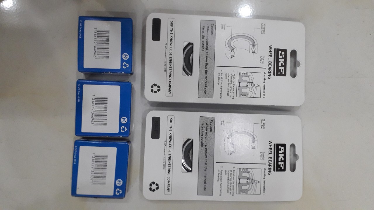 Bộ 5 bạc đạn SKF cho xe wave Rsx 110 ( bánh trước, bánh sau và cùi nhông) Xuất xứ Indonesia