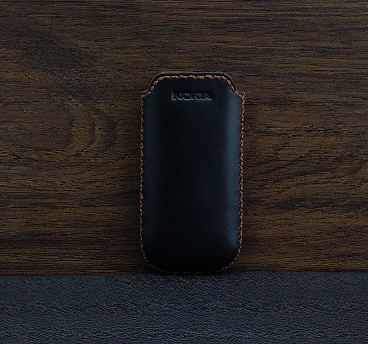 Bao Da Túi Rút Không Dây Nokia 8800 Da Bò